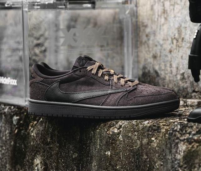 AIR JORDAN X TRAVISCOTT 1 LOW OG SP VELVET BROWN