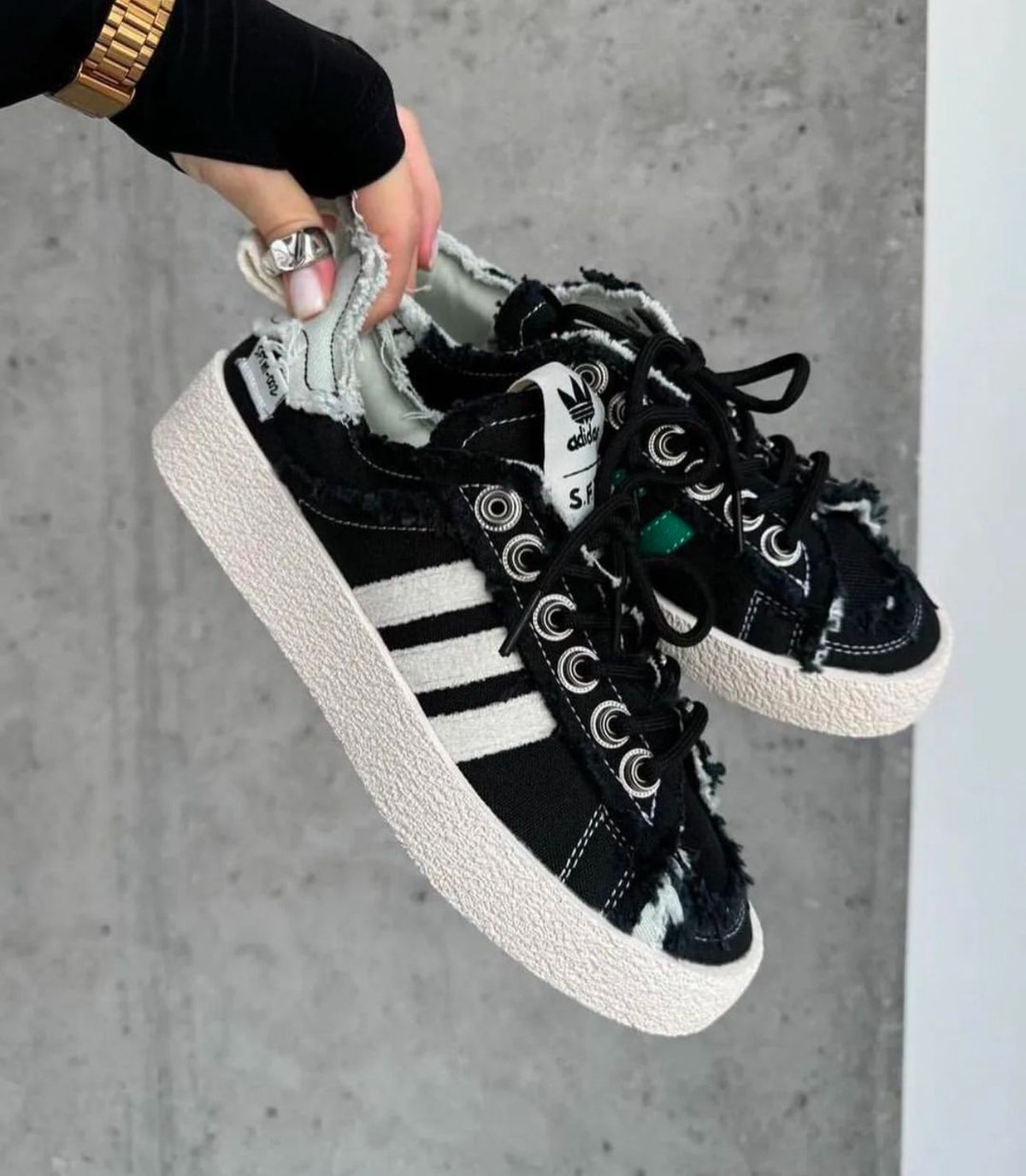 ADIDAS ORGINAL CAMPUS 80S X SONG FOR THE MUTE X 002 BLACK