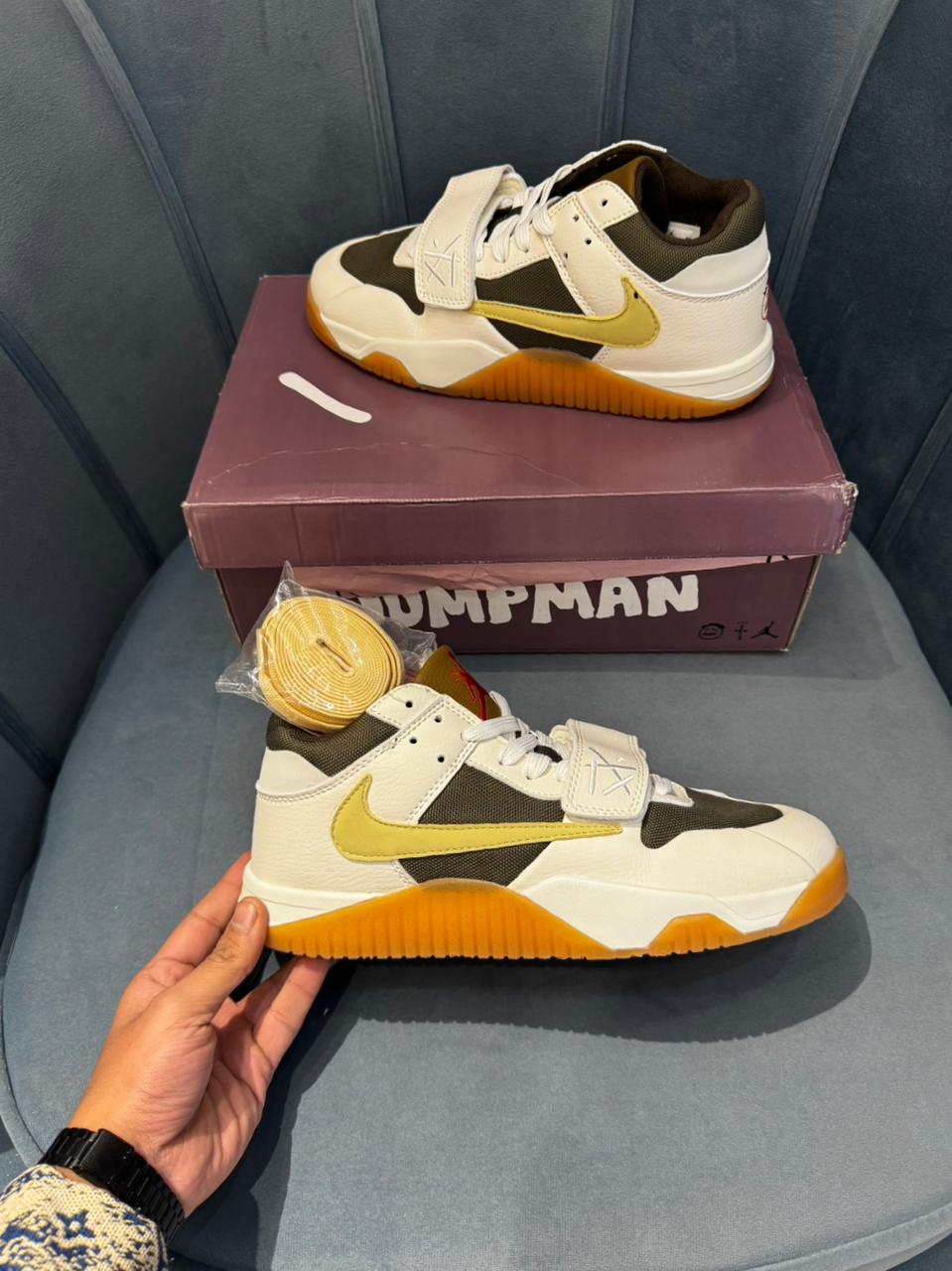 AIR JORDAN JUMPMAN JACK TR TRAVIS SCOTT SAIL U.A