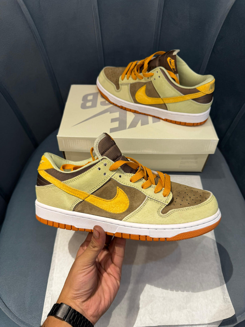 NIKE SB DUNK DUSTY OLIVE GREEN