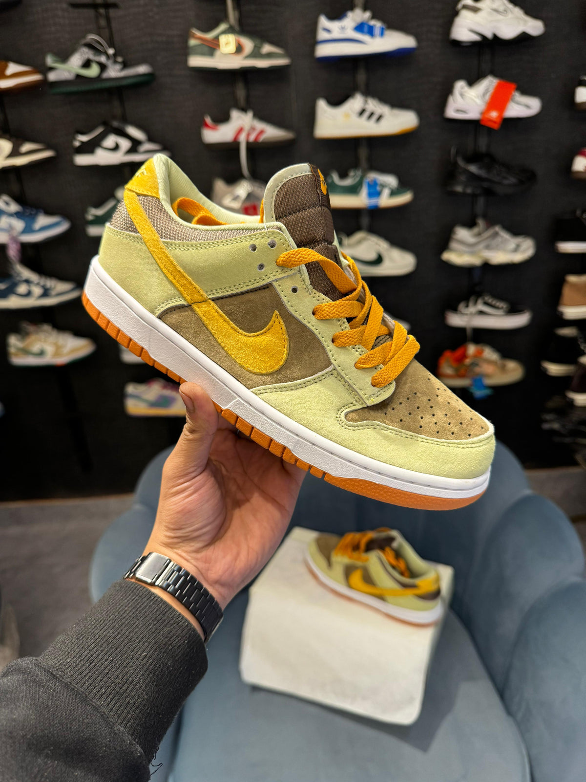 NIKE SB DUNK DUSTY OLIVE GREEN