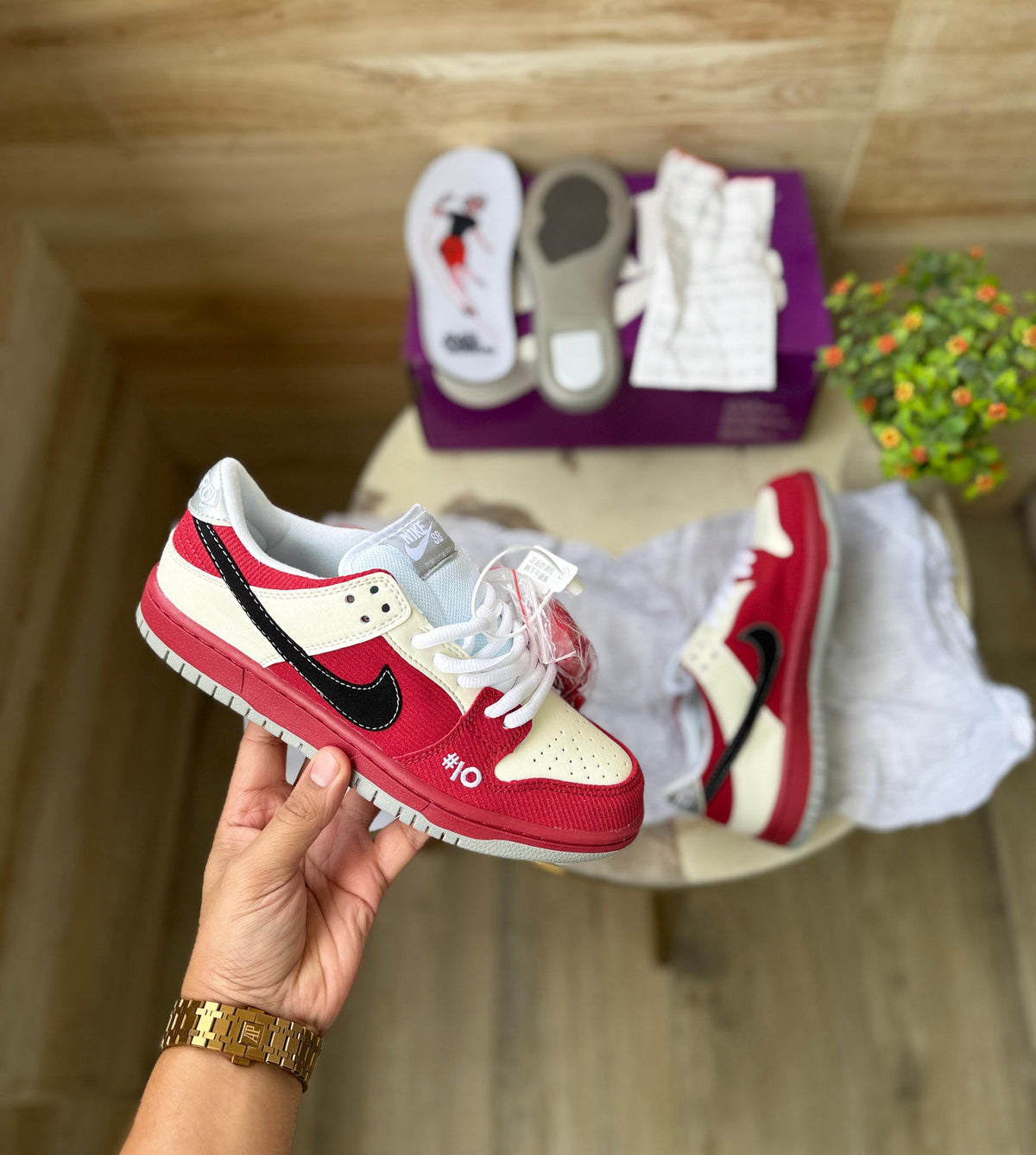 NIKE SB DUNK  SKATEBOARD LOW ROLLER DERBY