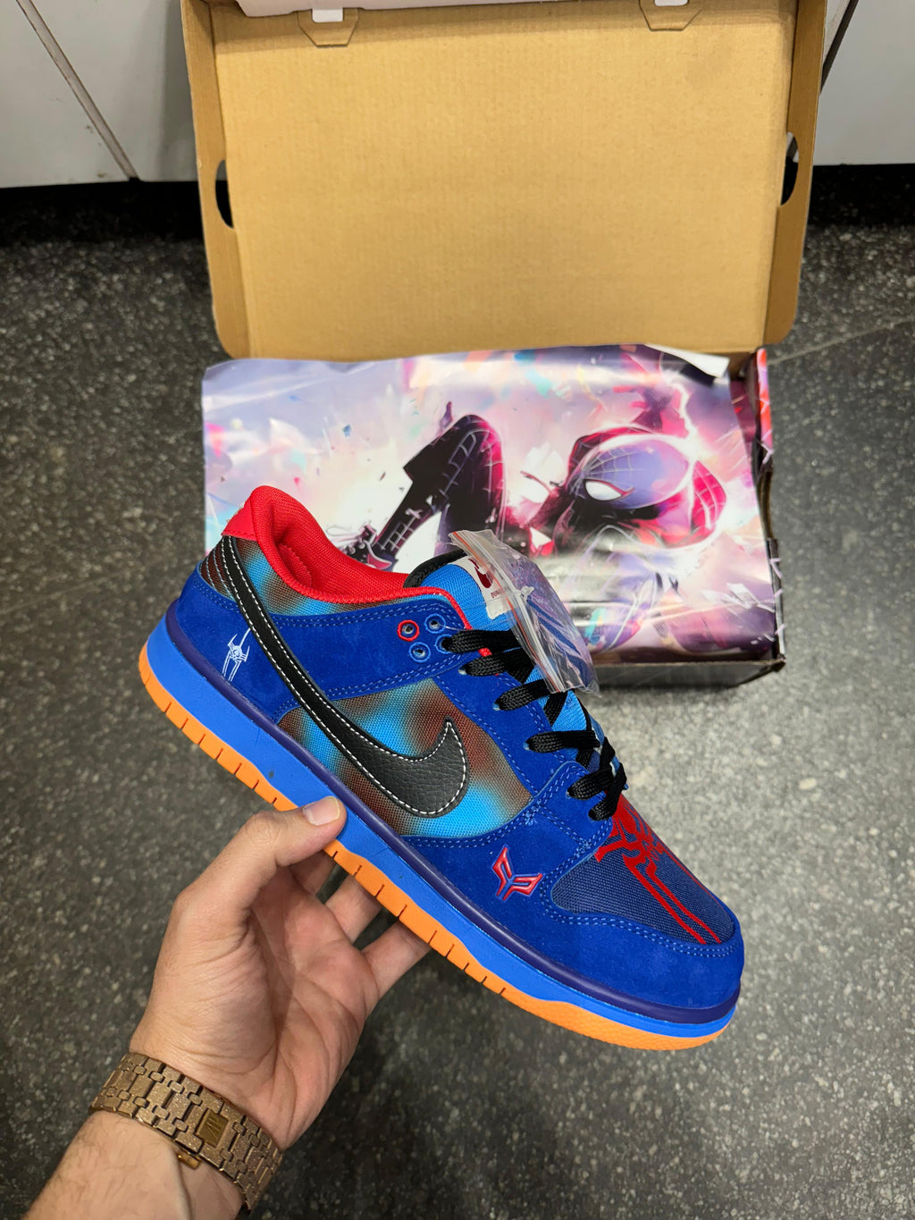 NIKE SB DUNK SPIDER LOW