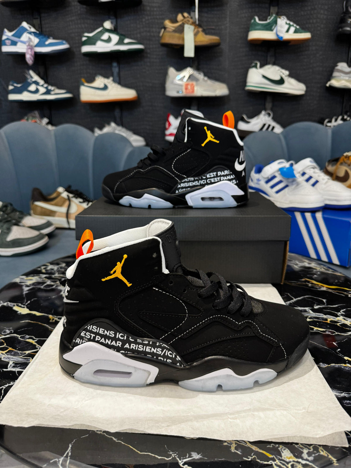 AIR JORDAN  JUMPMAN MVP PARIS
