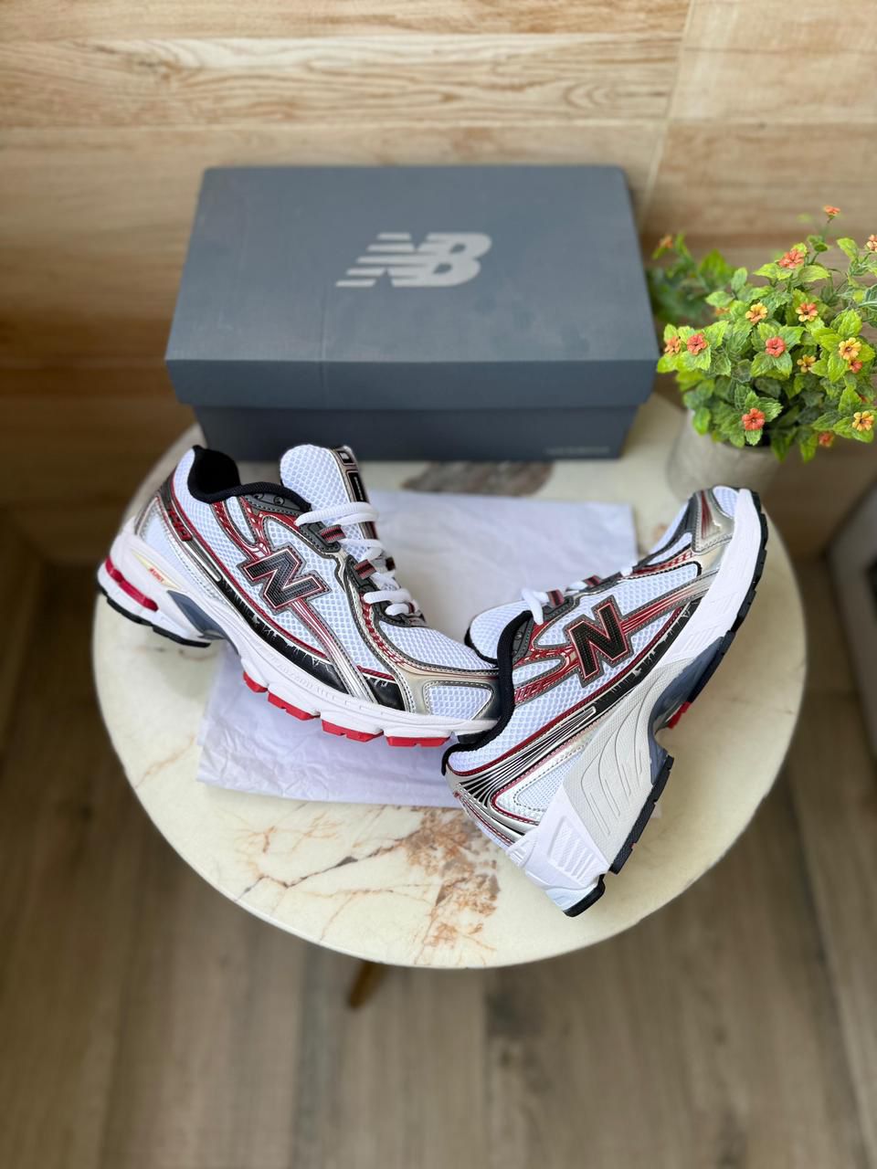 NEW BALANCE 740 SILVER RED