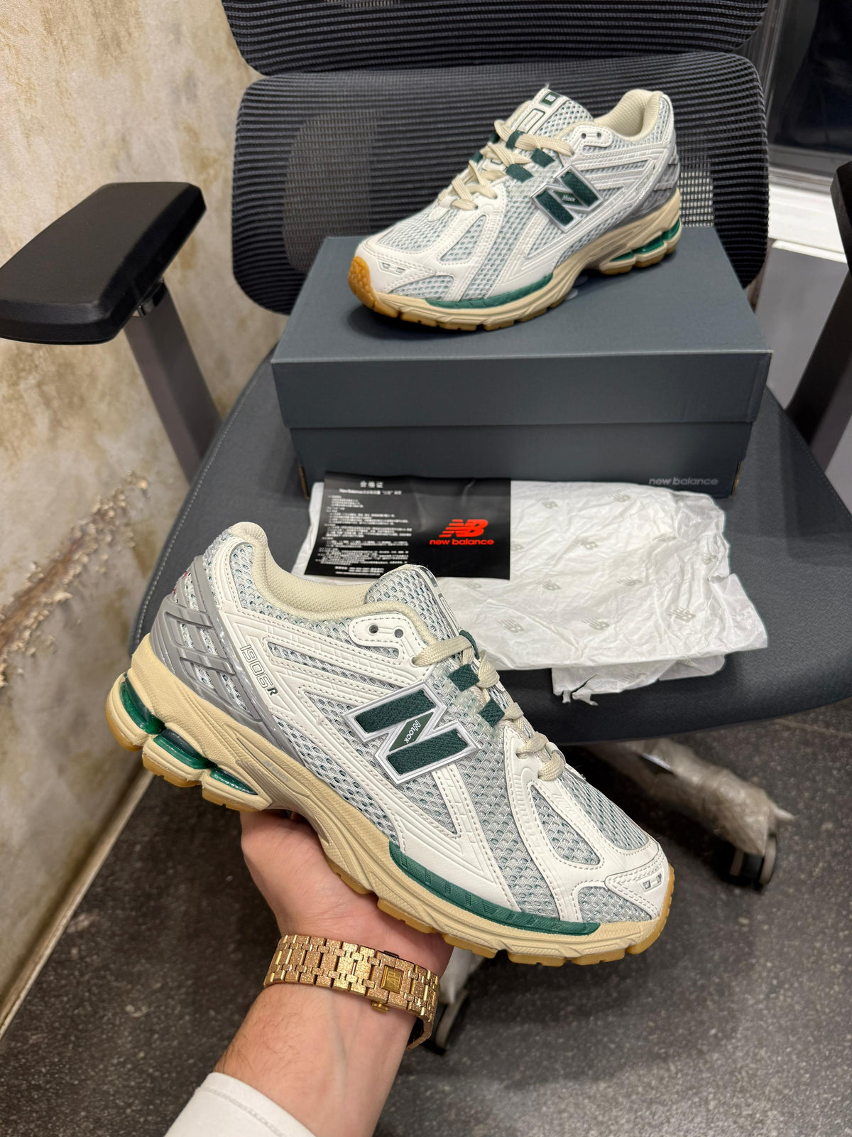 NEW BALANCE 1906R SEASALT GREEN CREAM