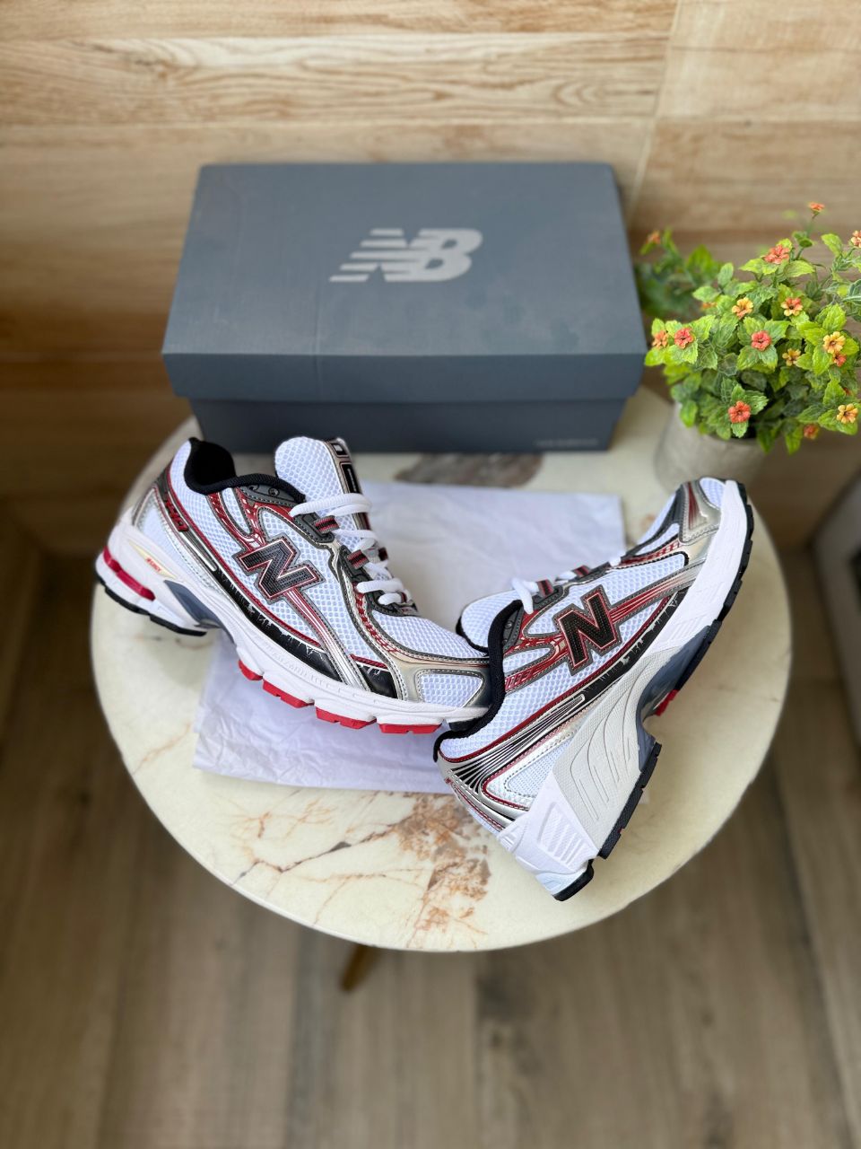 NEW BALANCE 740 SILVER RED