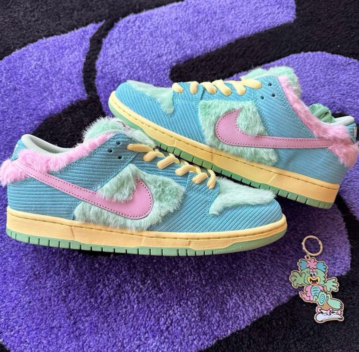 NIKE SB DUNK LOW X VERDY VISTY