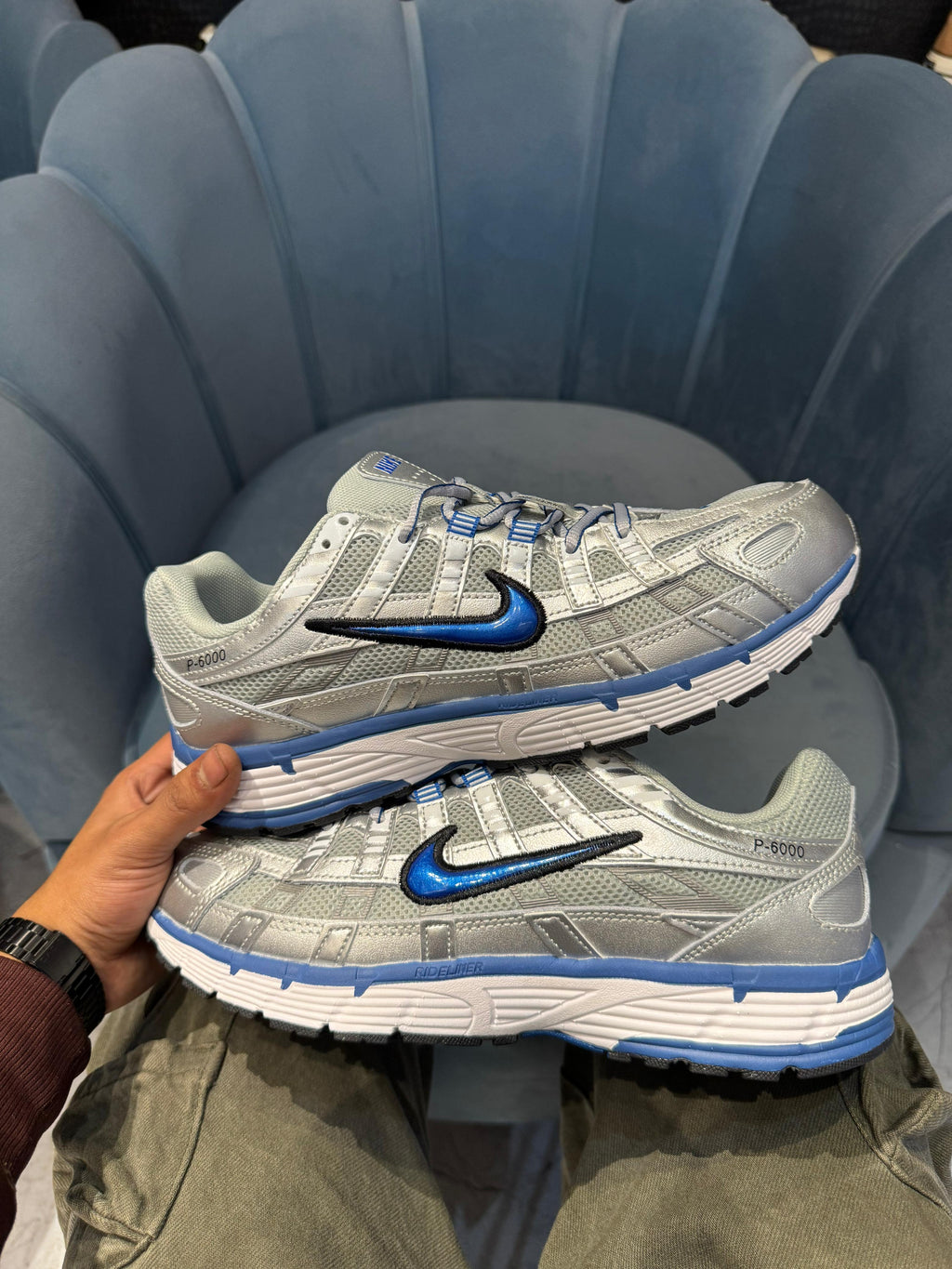 NIKE P 6000 SILVER LASER BLUE
