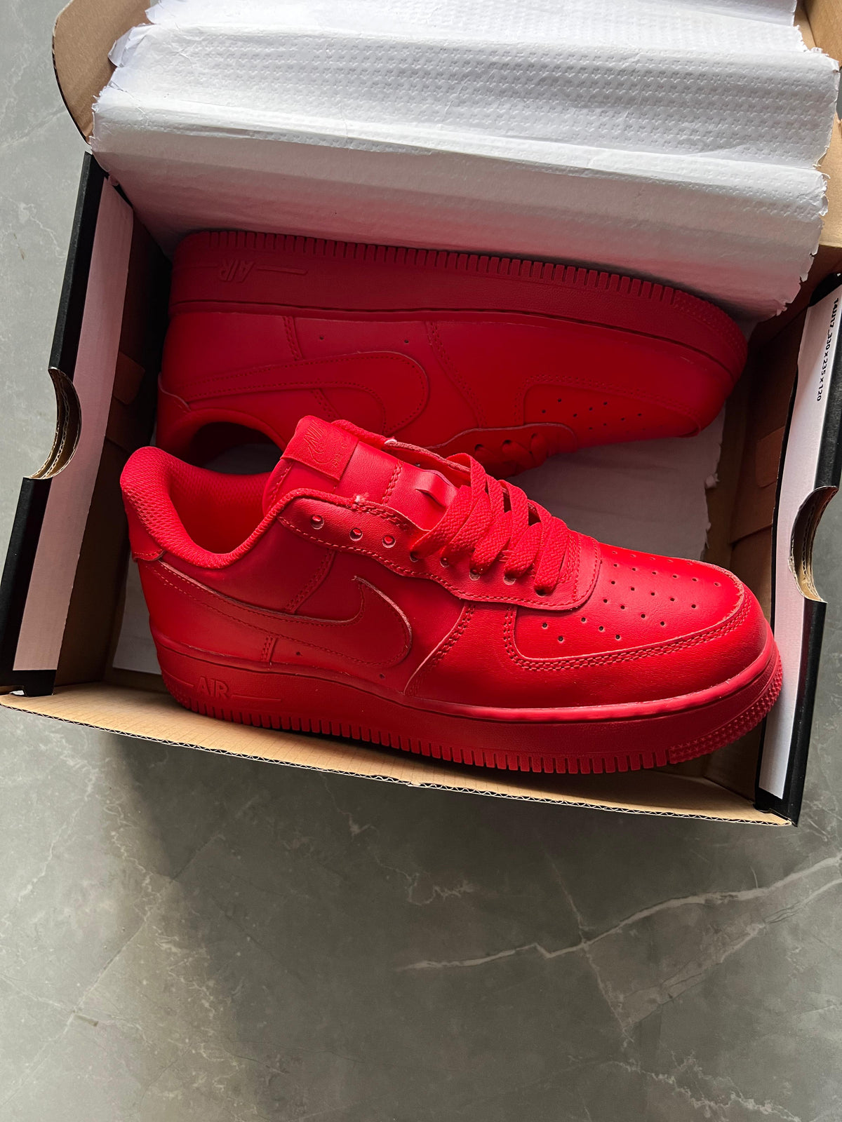 NIKE AIRFORCE 1 FULL RED