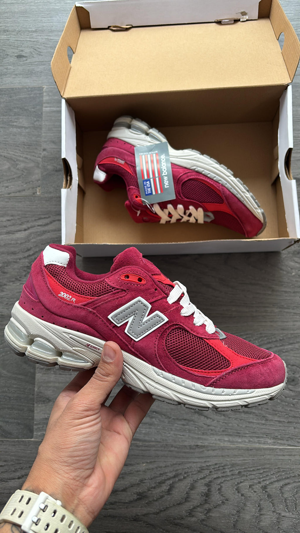 NEW BALANCE 2002R CHERRY BORDEAUX