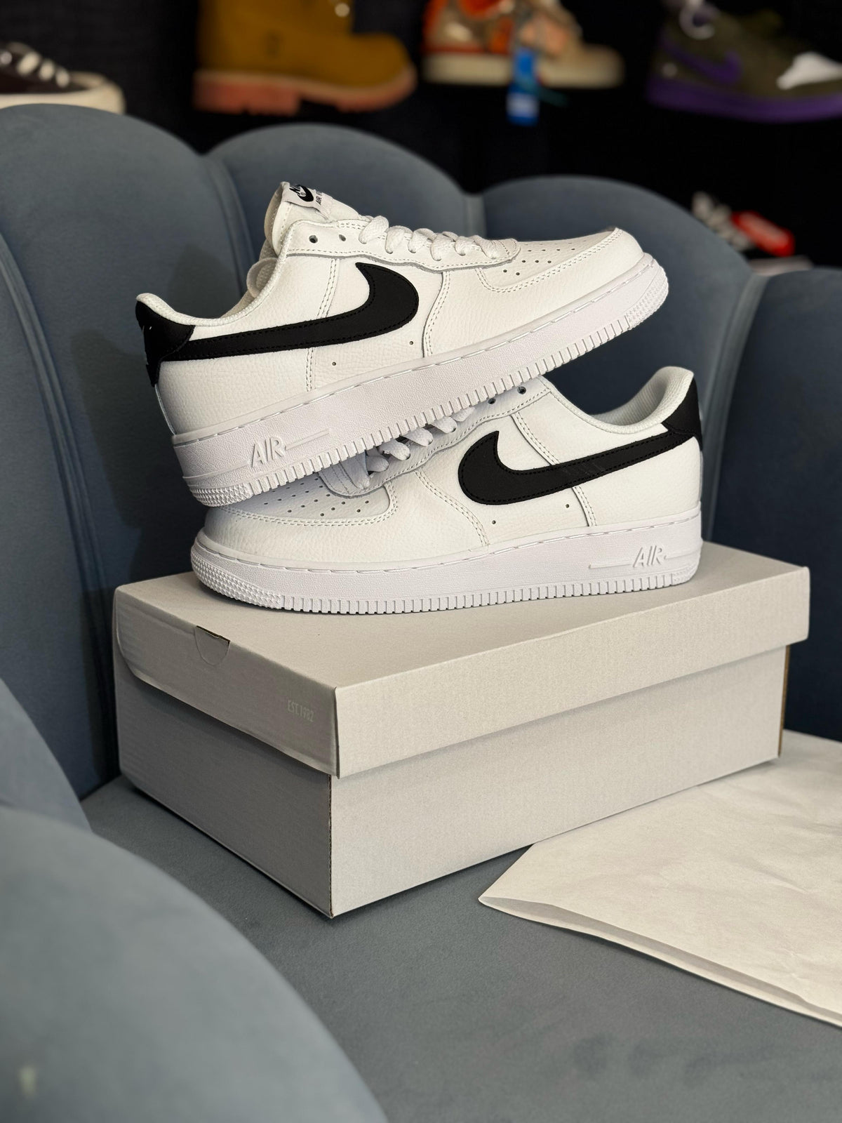 NIKE AIRFORCE 1 07 BLACK TICK
