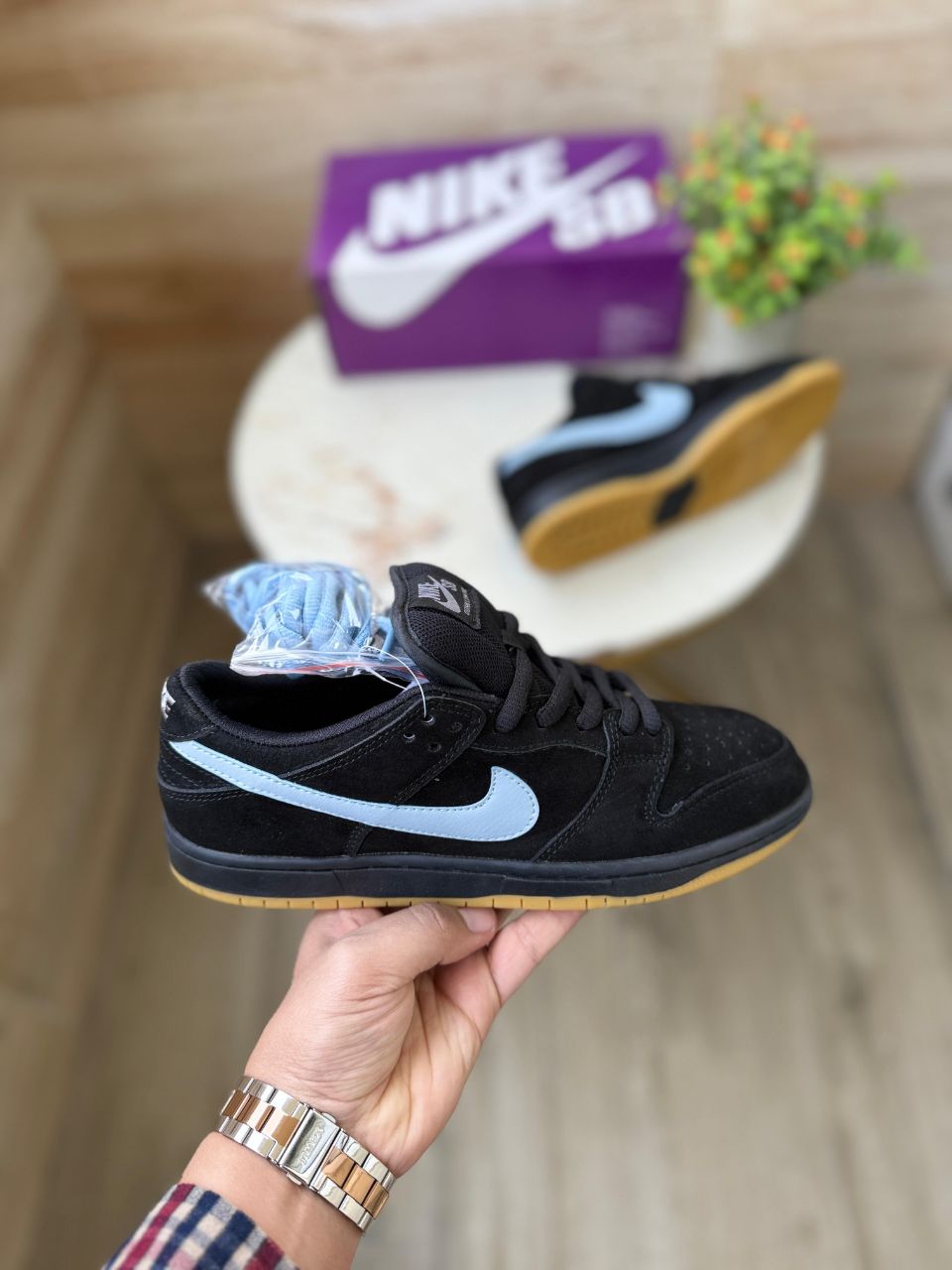 SB DUNK LOW FOG BLACK GUM