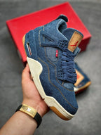 AIR JORDAN 4 X LEVIS DENIM BLUE  U.A