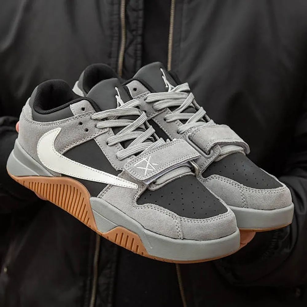 NIKE TRAVIS SCOTT X JORDAN CUT THE JACK GREY U.A