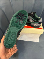 NIKE SB DUNK LOW THERE SKATEBOARD