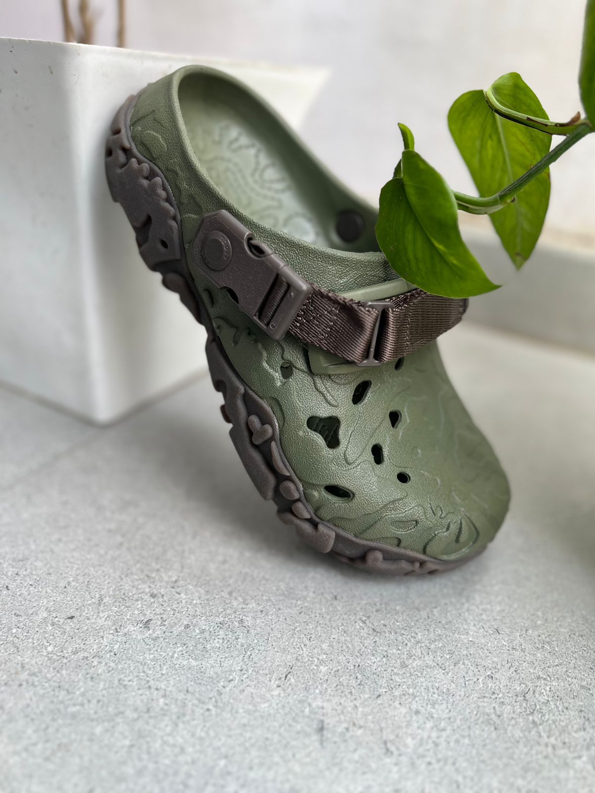 CROCS ATLAS