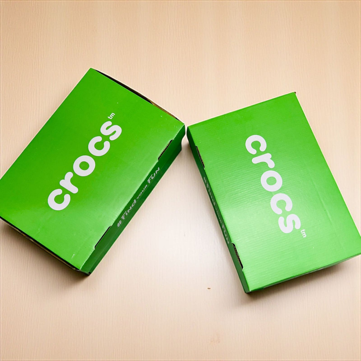 CROCS