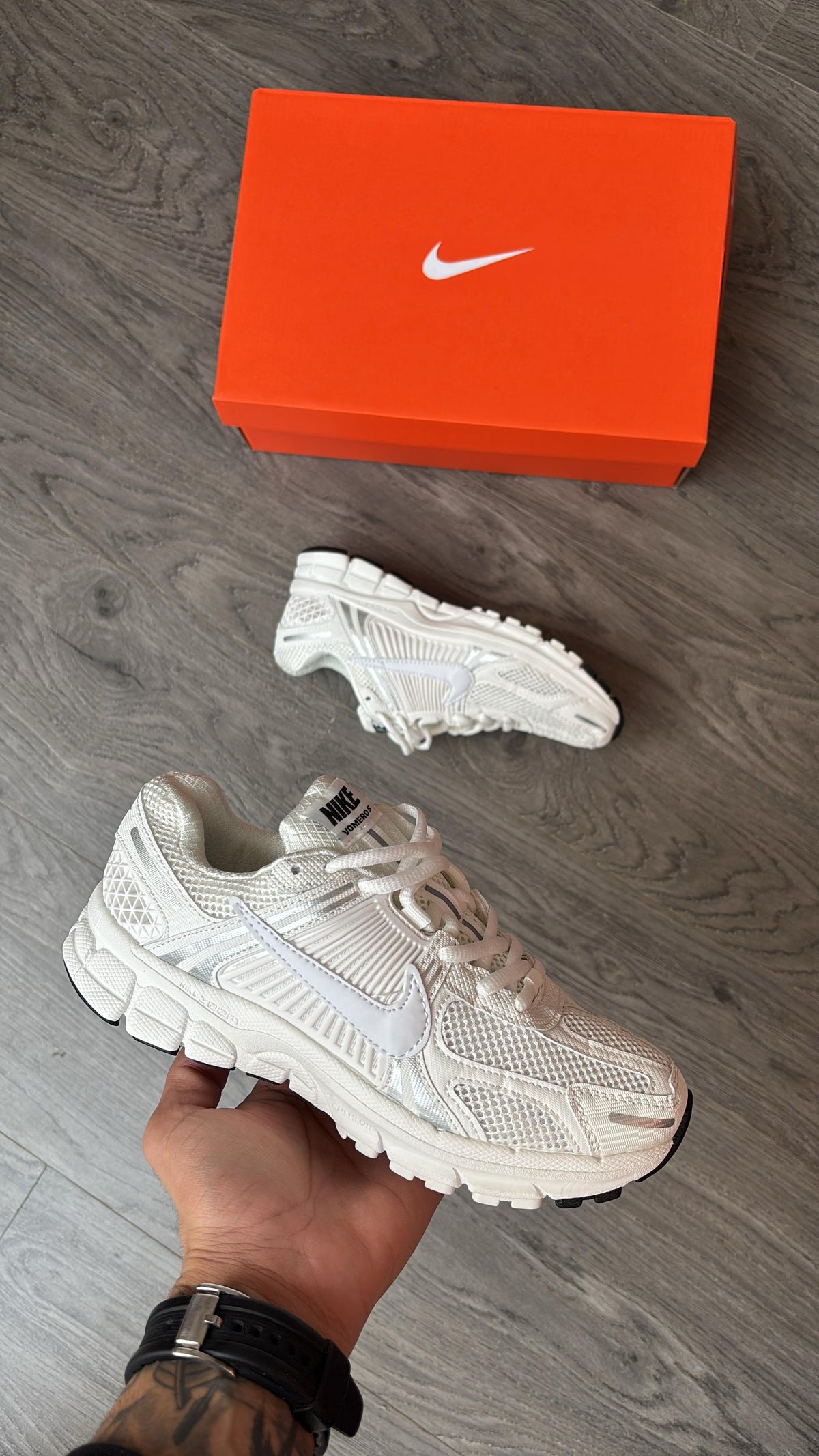 NIKE VOMERO GIRLS