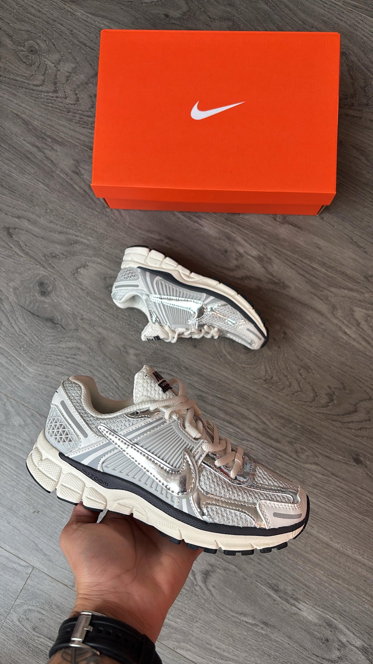 NIKE VOMERO GIRLS