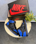 AIR JORDANS RETRO 1 PATENT BLUE BLACK