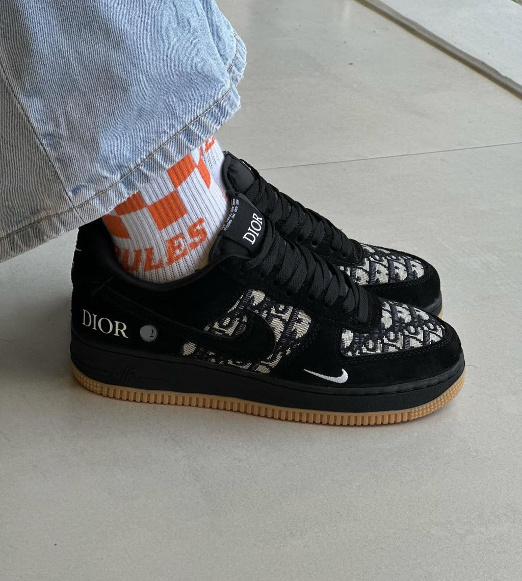 NIKE AIR FORCE DIOR CUSTOM AND STUSSY
