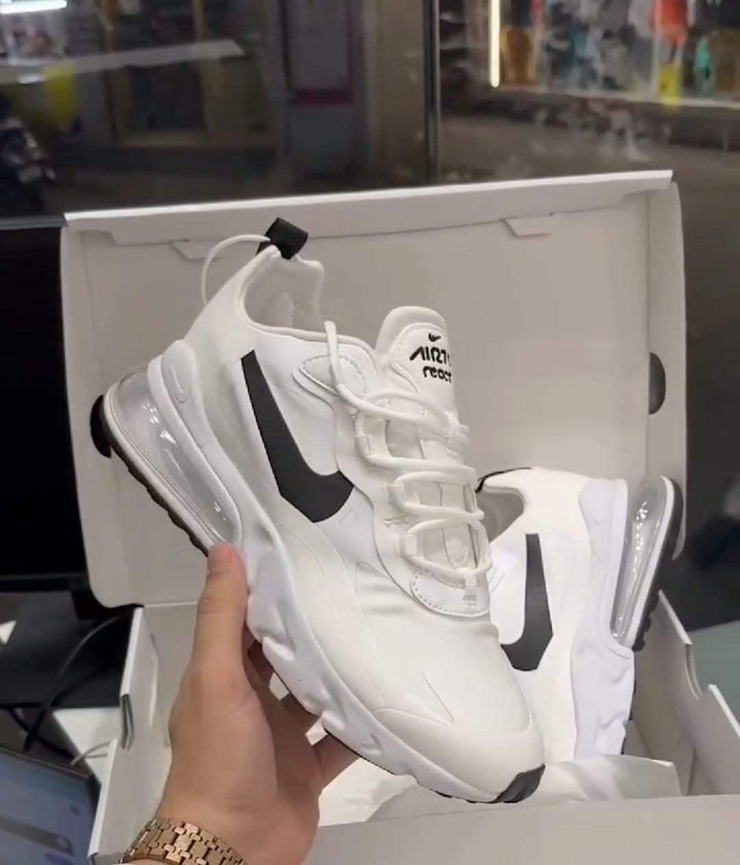 NIKE AIRMAX 270 REACT WHITE