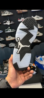 AIR JORDAN  JUMPMAN MVP PARIS