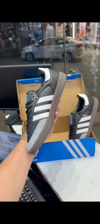 ADIDAS SAMBA BLACK WHITE GUM