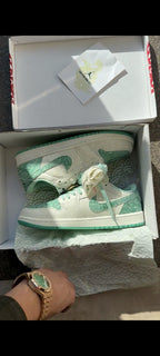 NIKE SB DUNK YEAR OF SNAKE 2025 U.A