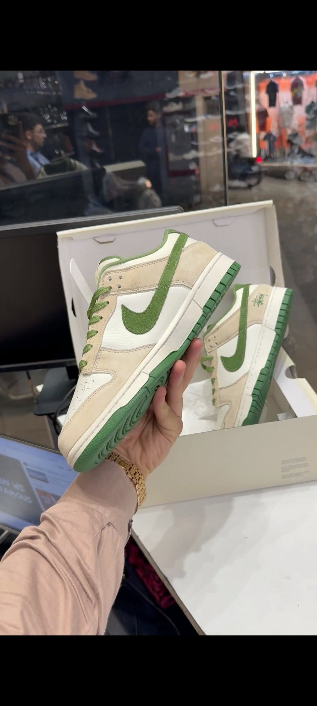 NIKE SB DUNK STUSSY LOW