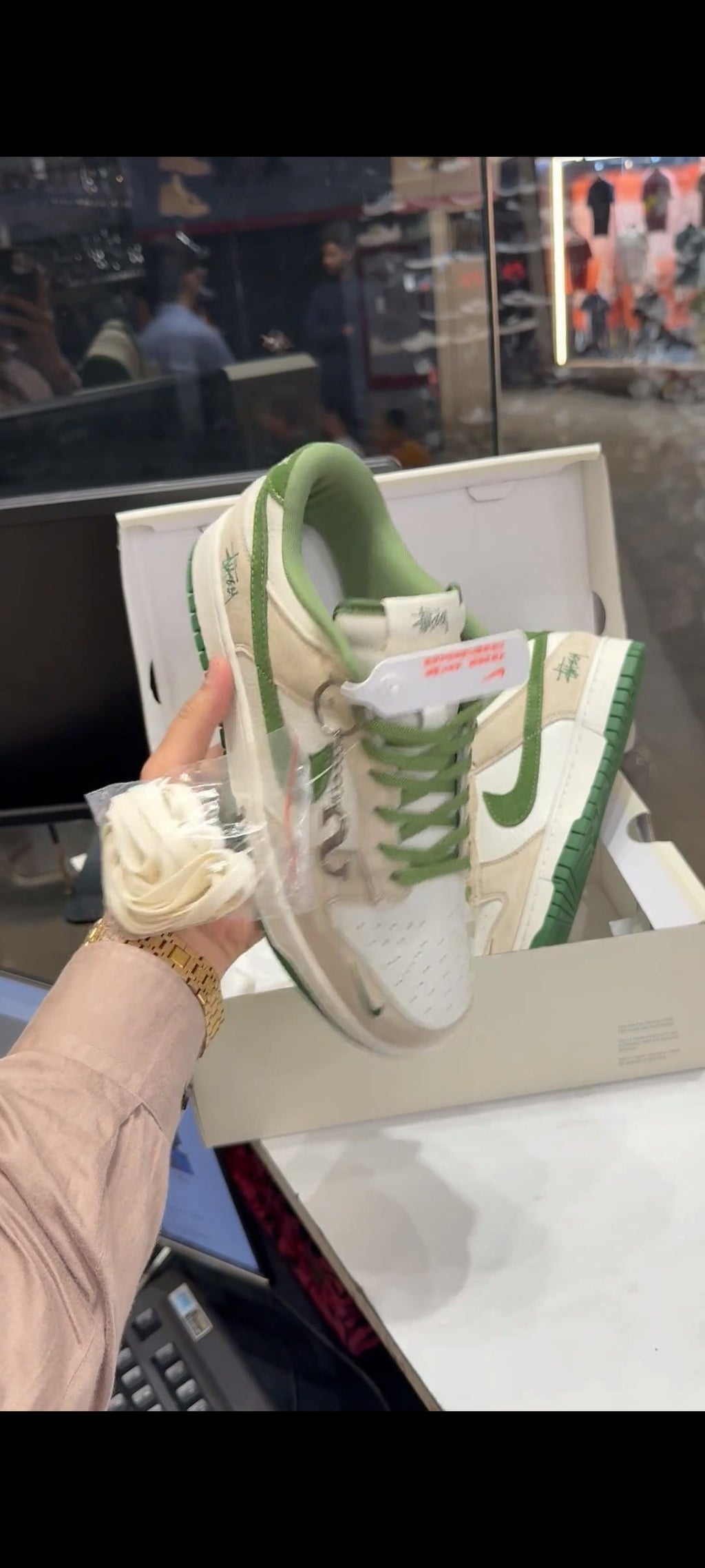 NIKE SB DUNK STUSSY LOW
