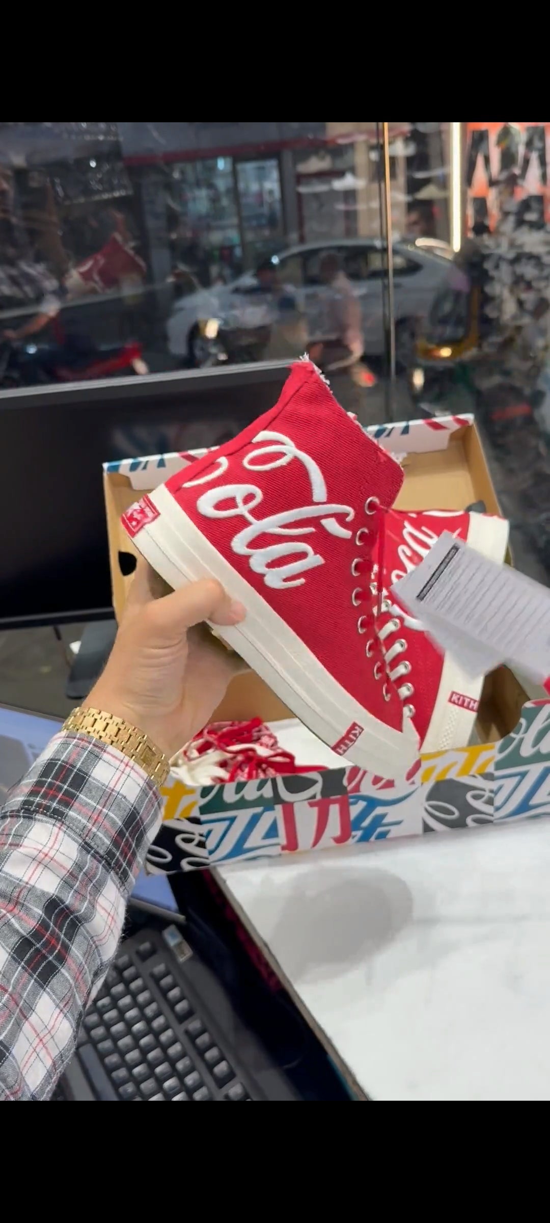 CONVERSE CHUCK TAYLOR 70 KITH X  COCO COLA