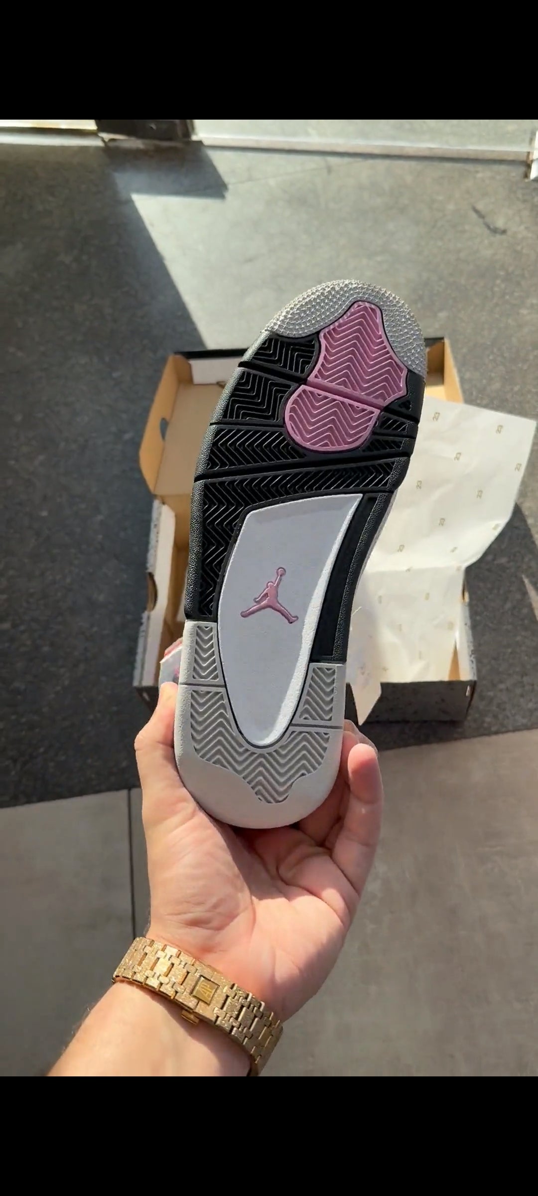 AIR JORDAN RETRO 4 ORCHID U.A