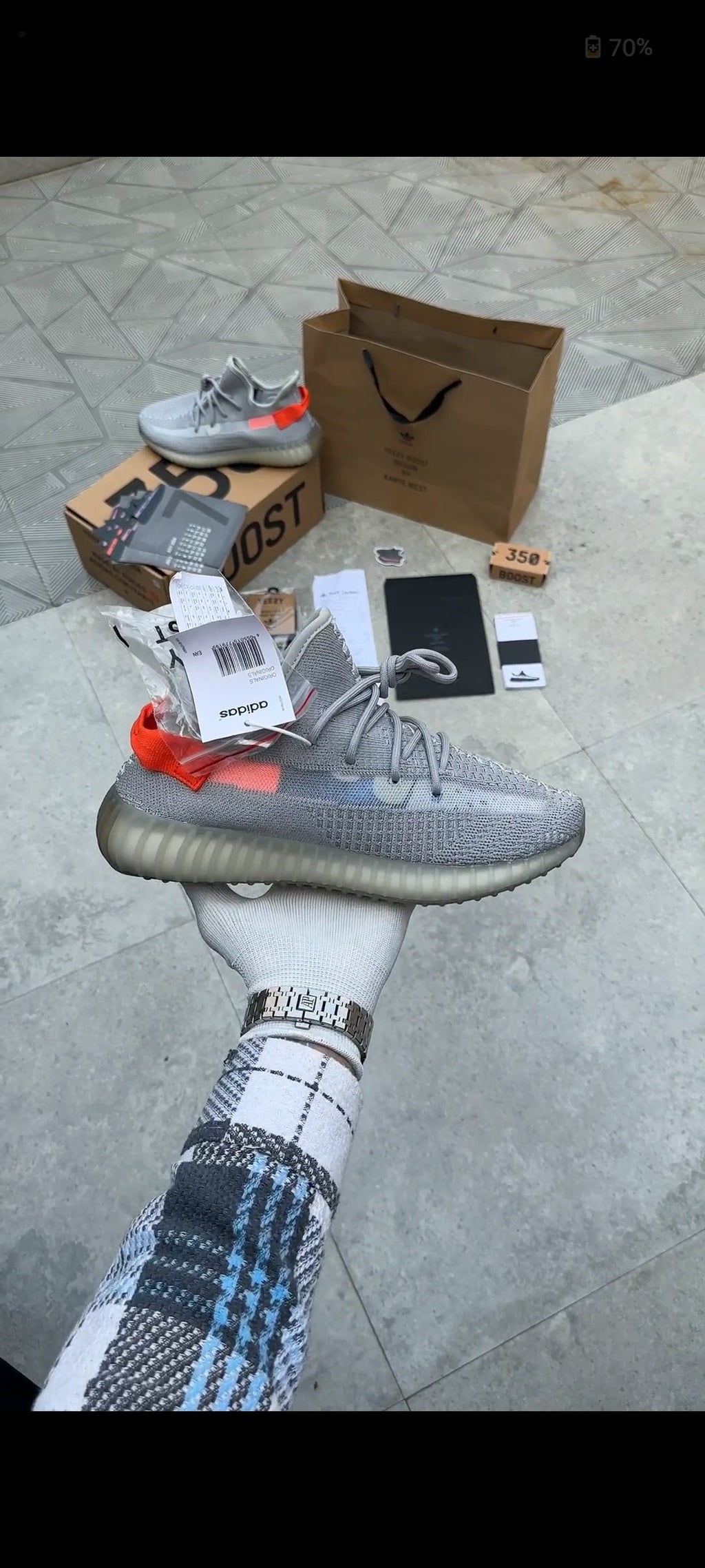ADIDAS YEEZY BOOST 350 TAIL LIGHT
