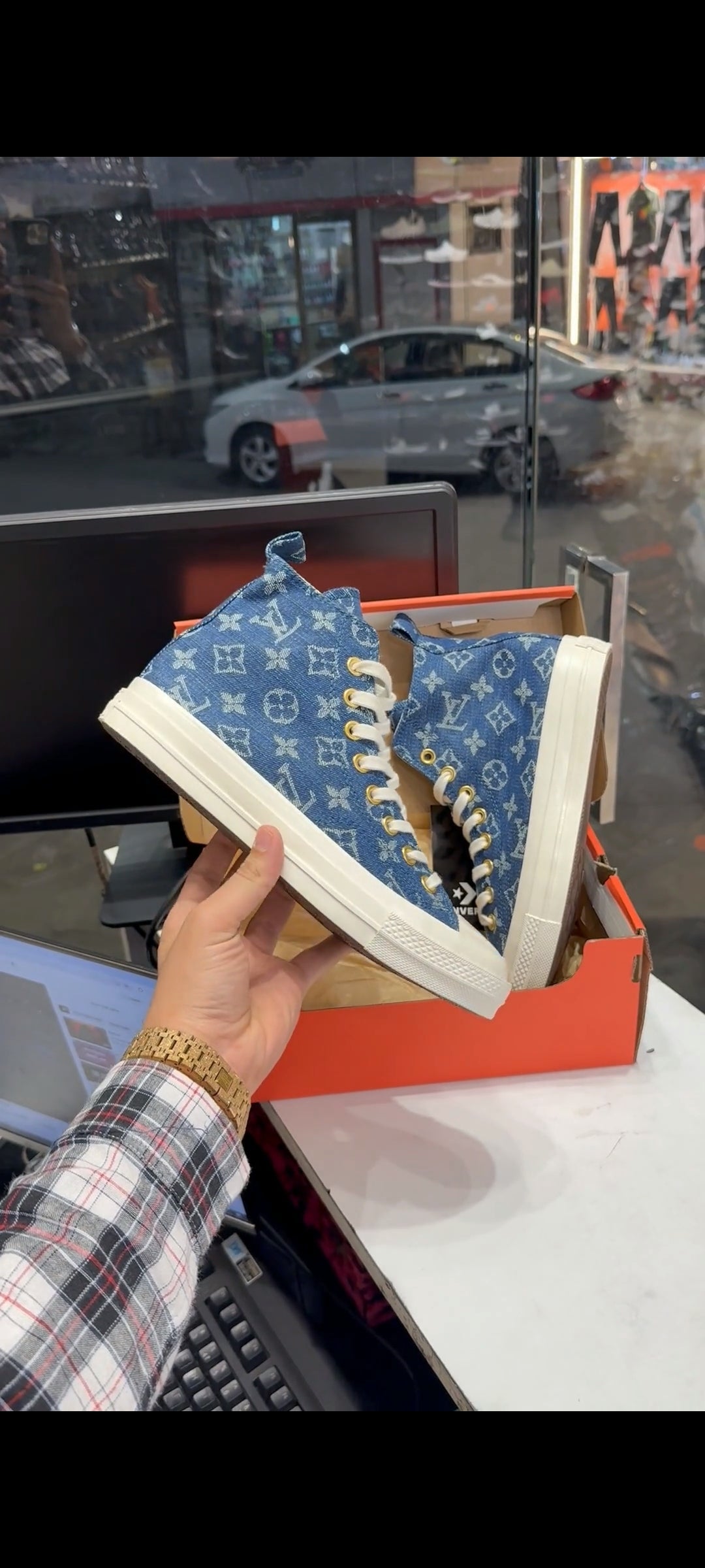 CONVERSE CHUCK 70 X LV WHITE DENIM