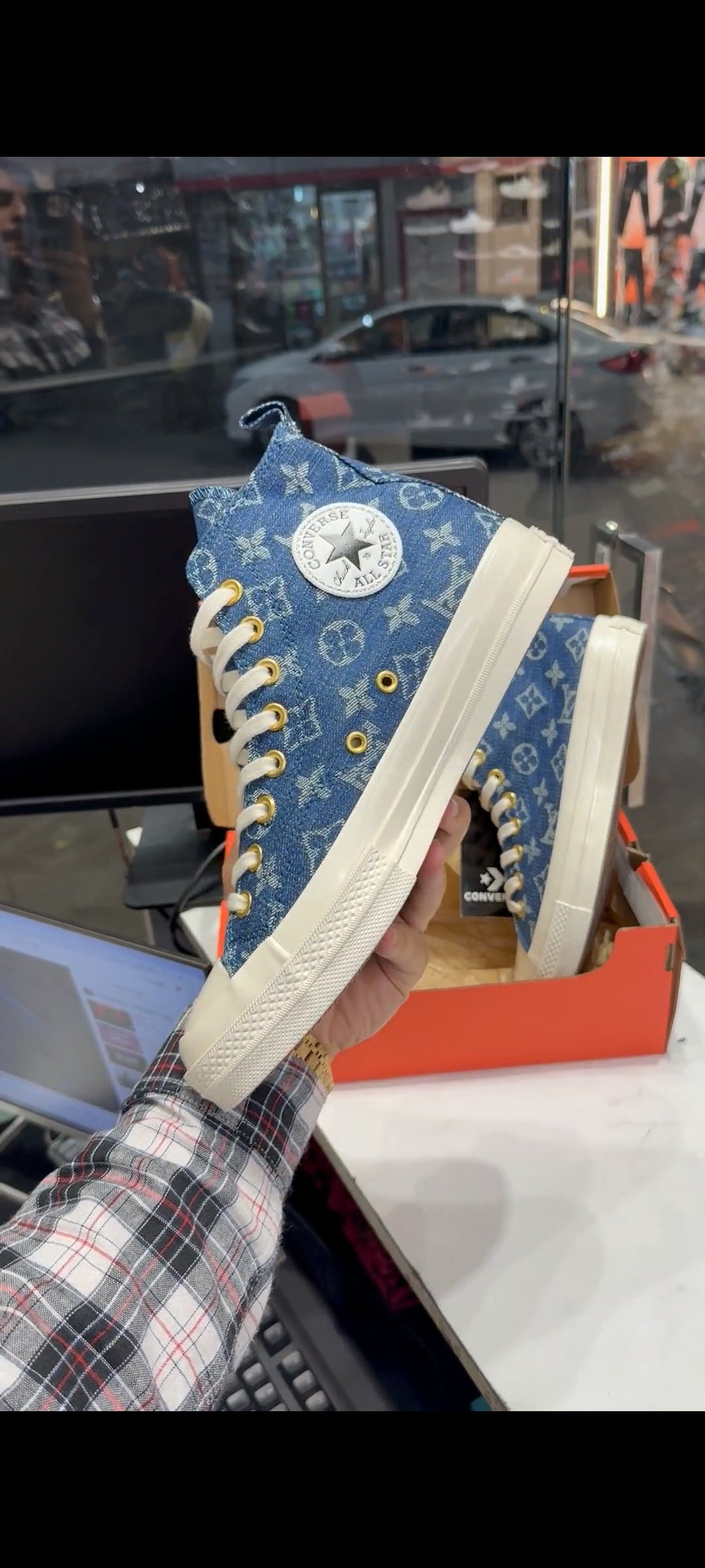 CONVERSE CHUCK 70 X LV WHITE DENIM