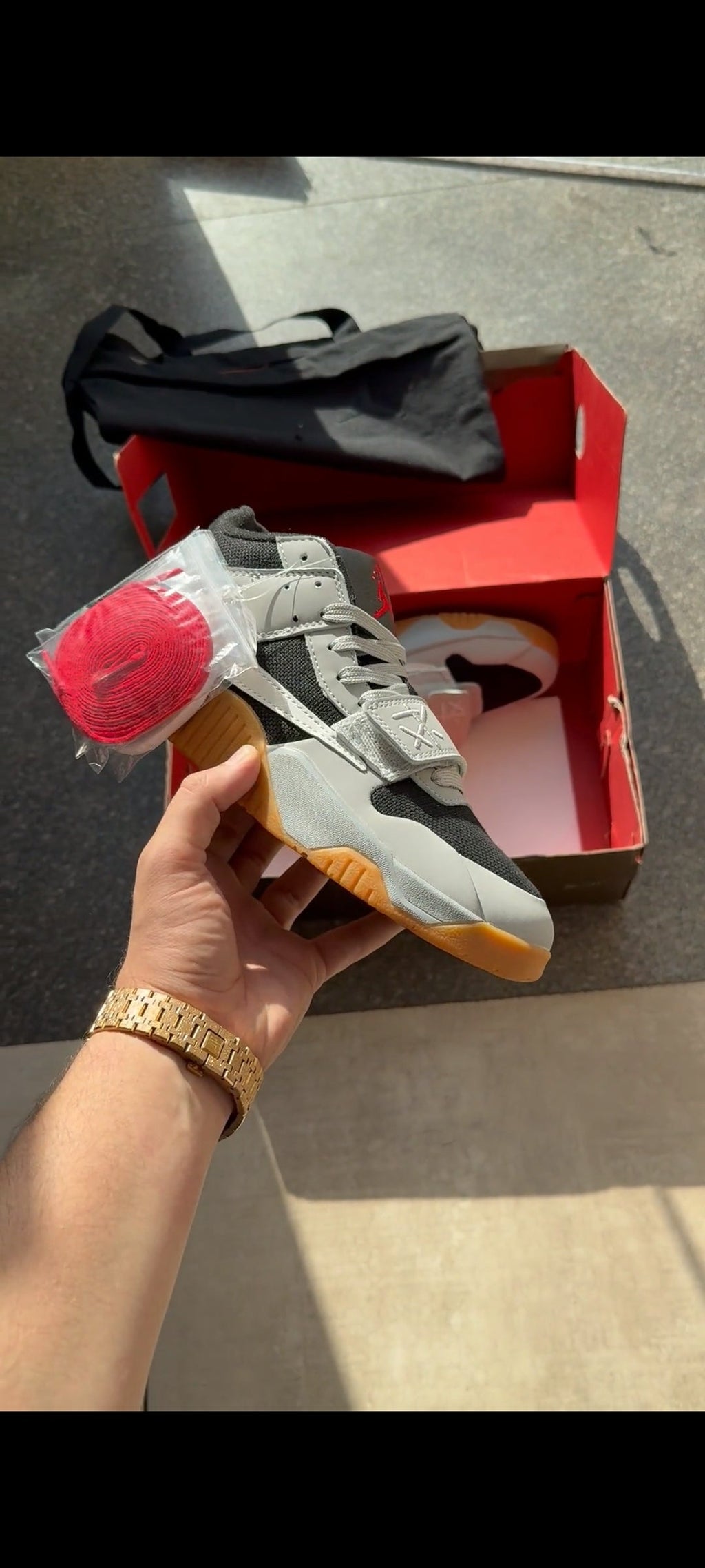 NIKE TRAVIS SCOTT X JORDAN CUT THE JACK GREY U.A