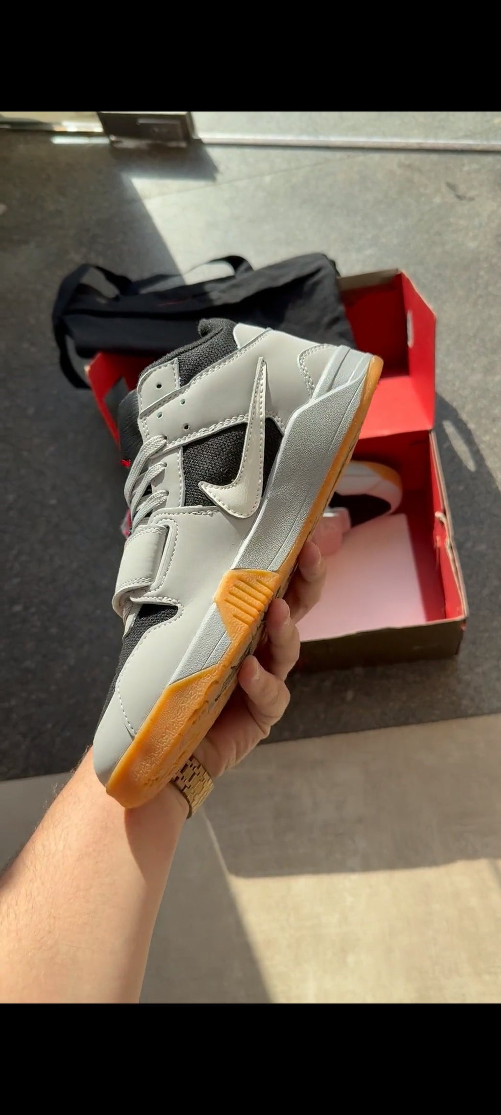 NIKE TRAVIS SCOTT X JORDAN CUT THE JACK GREY U.A