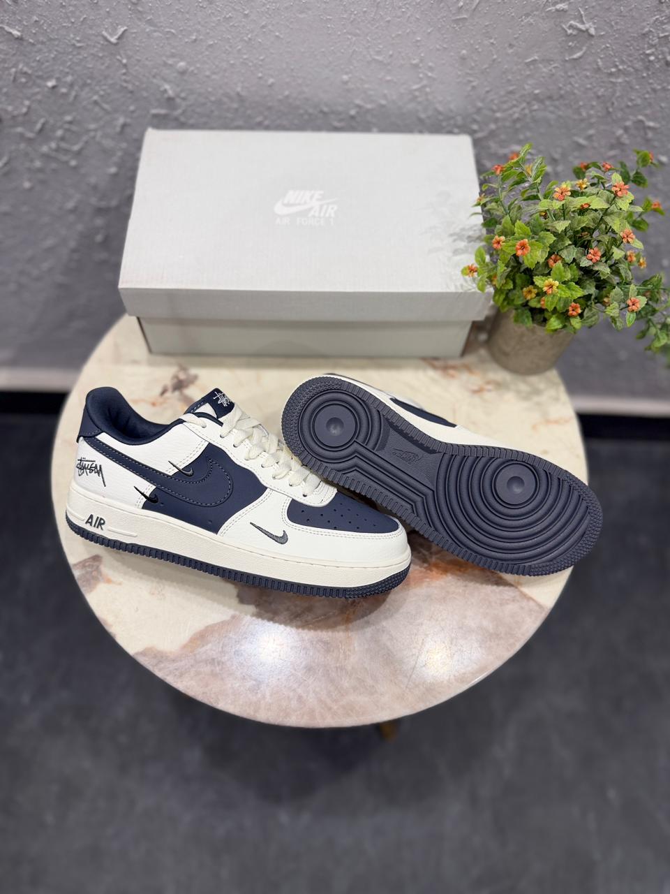 NIKE AIRFORCE CUSTOM STUSSY  KEY CHAIN 2025