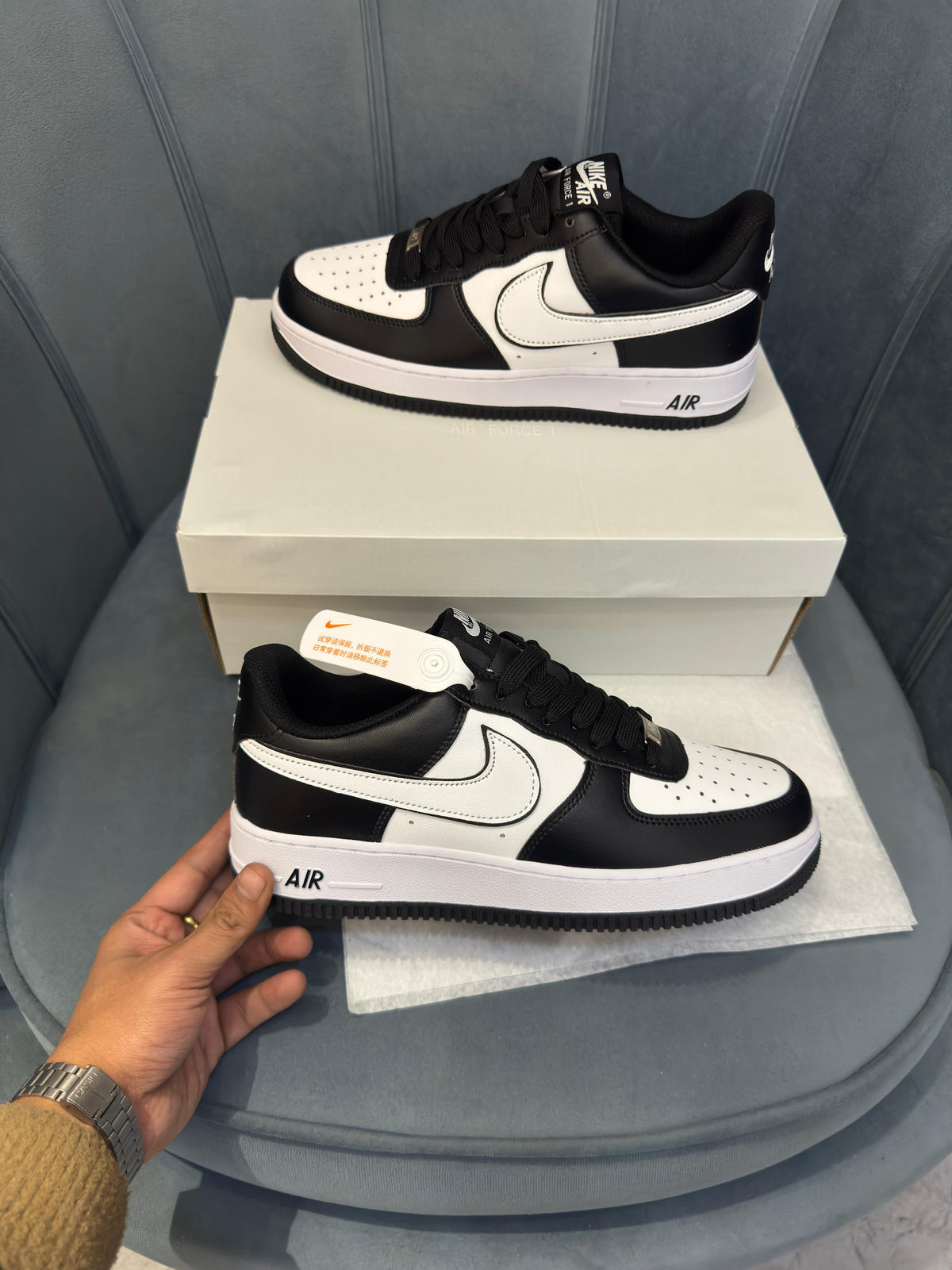NIKE AIRFORCE ONE LOW PANDA