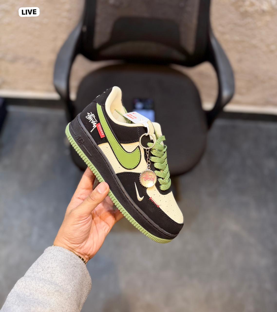 NIKE AIRFORCE CUSTOM STUSSY GREEN WHITE