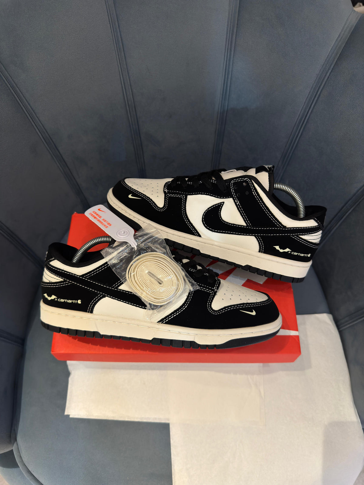 NIKE SB DUNK BATMAN CARHARTT