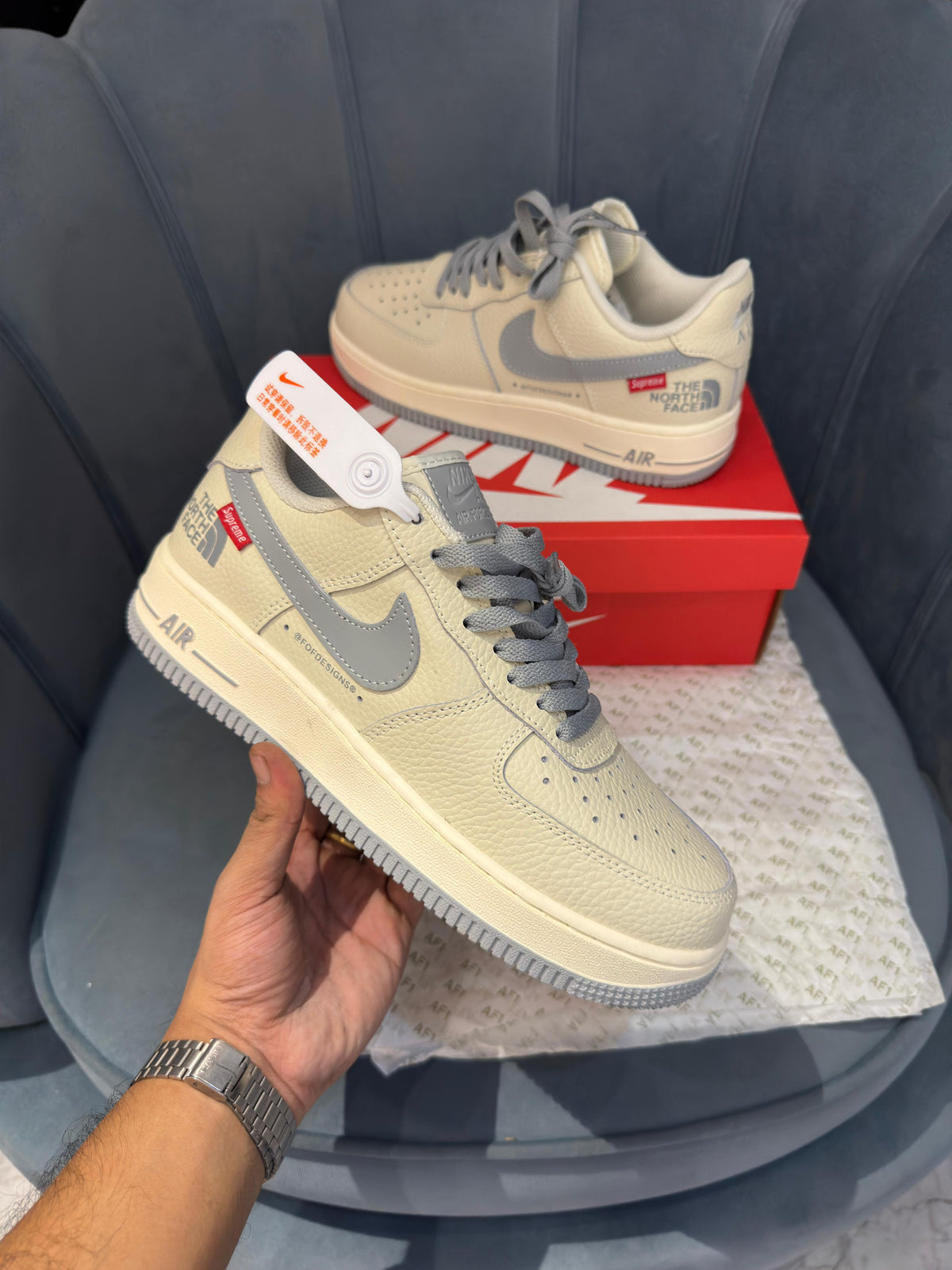 NIKE AIRFORCE NORTH FACE X SUPREME OFF WHITE