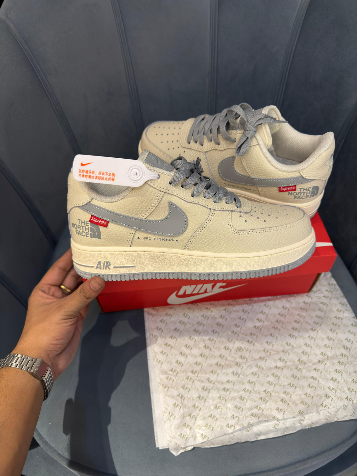 NIKE AIRFORCE NORTH FACE X SUPREME OFF WHITE