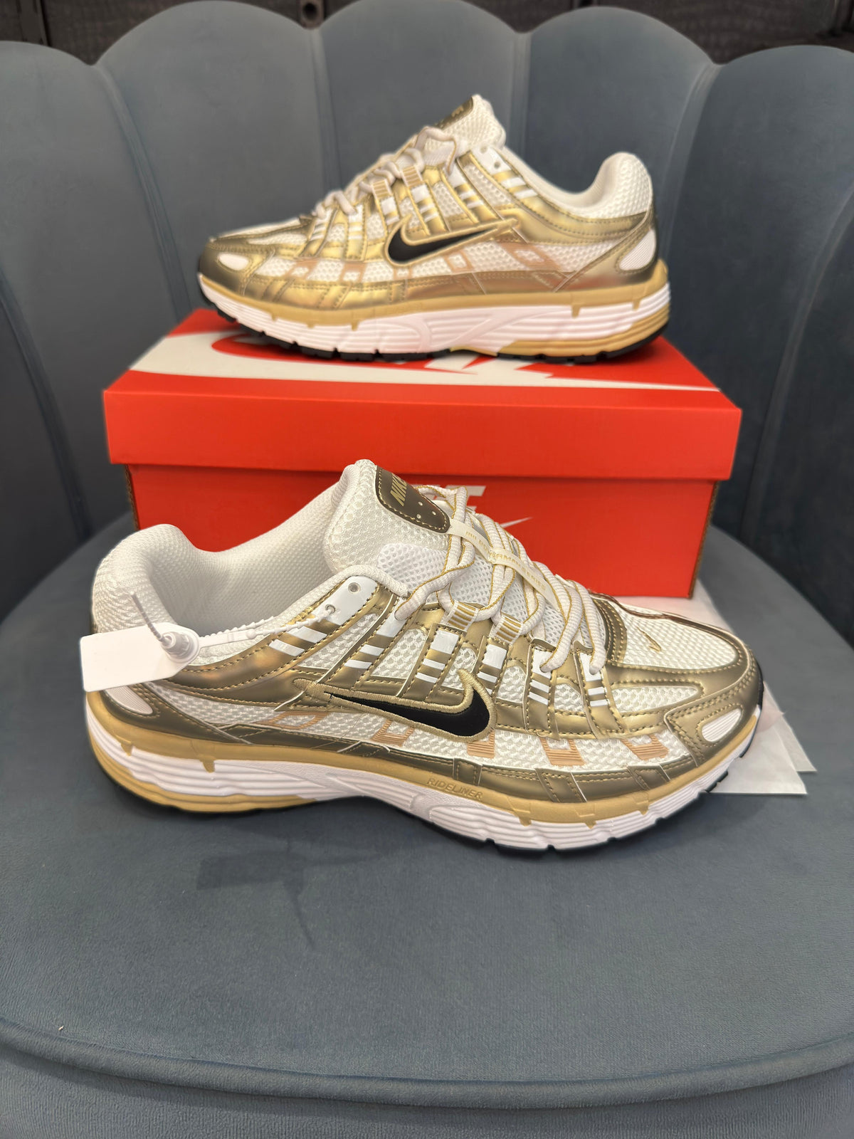 NIKE P-6000 TRAINER GOLDEN