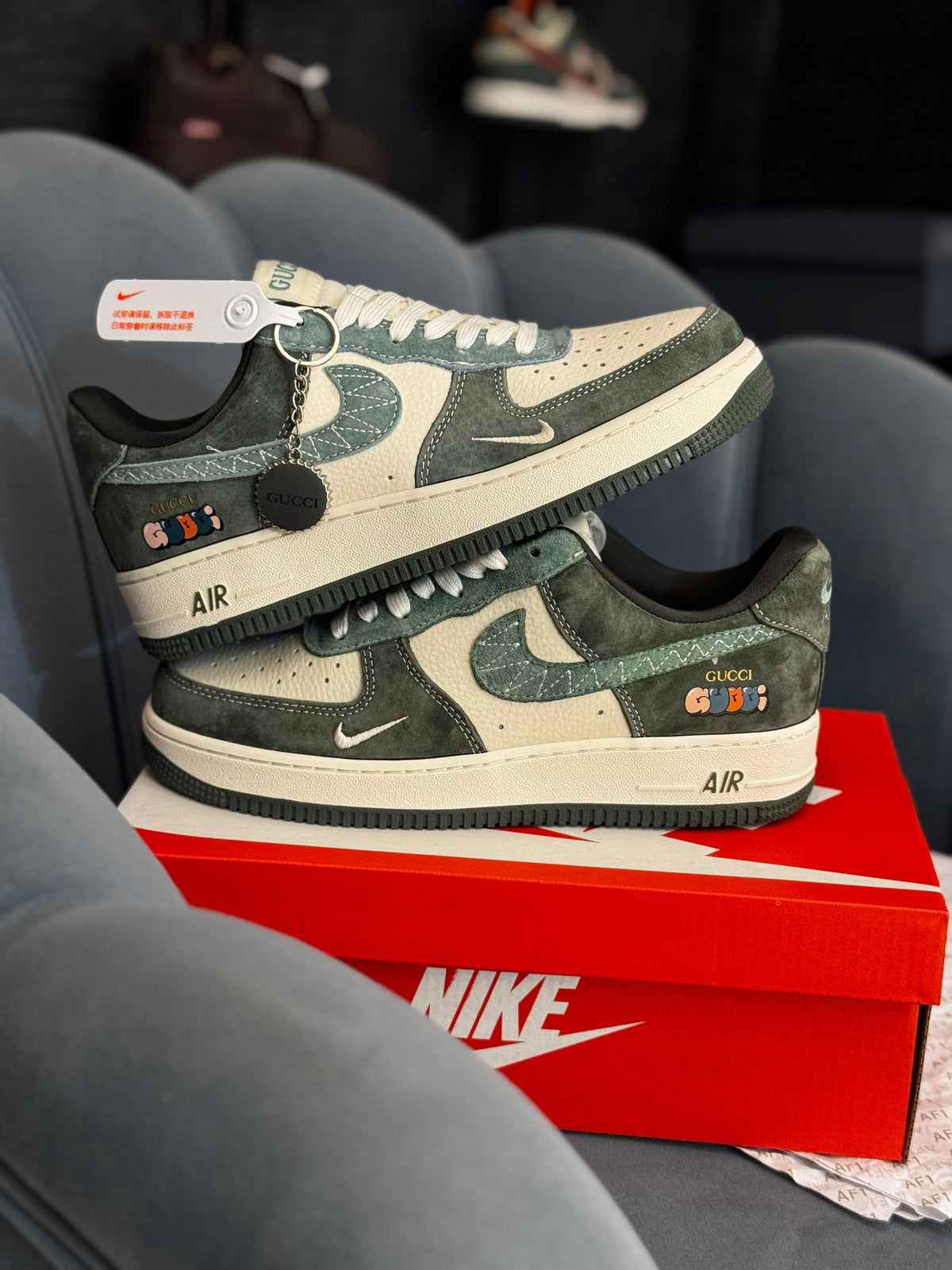 NIKE AIRFORCE1 GUCCI