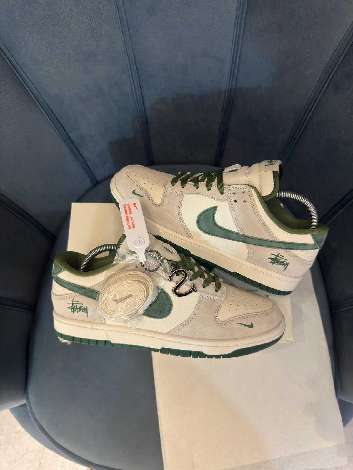 NIKE SB DUNK STUSSY GREEN