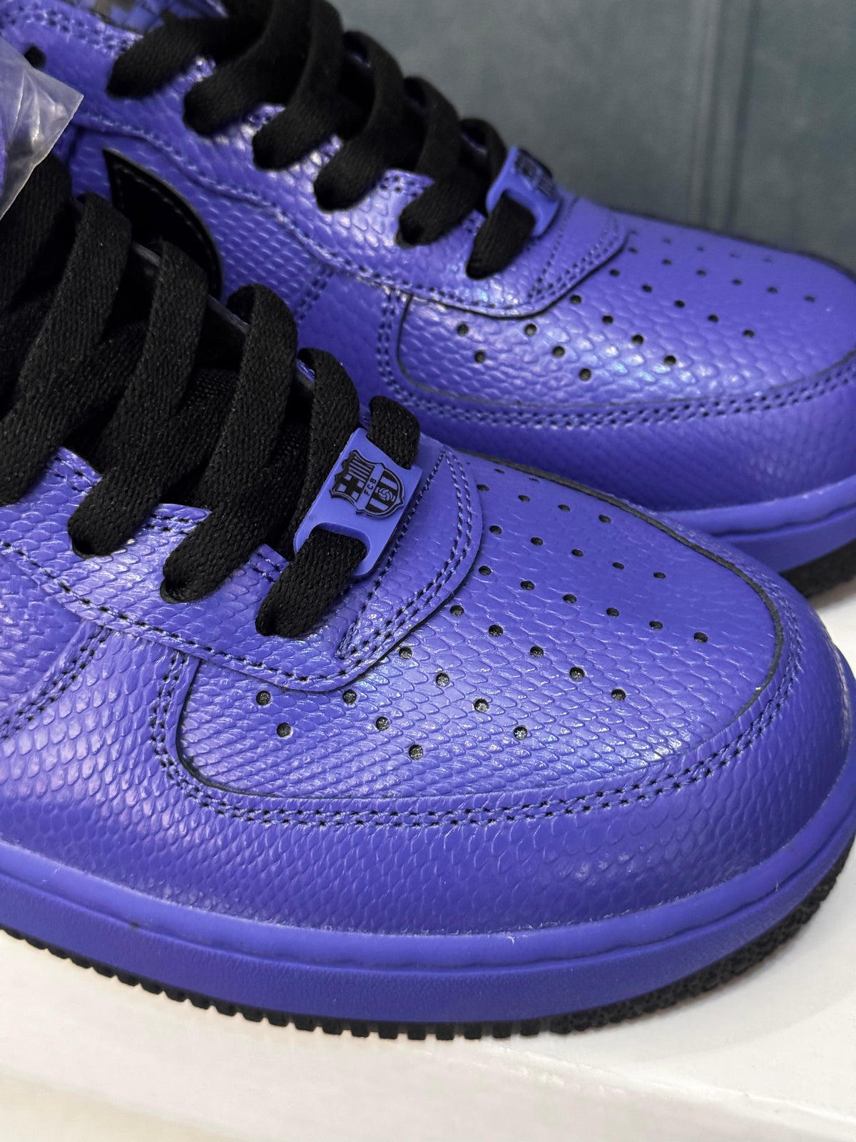 NIKE AIRFORCE KOBE BRYANT PURPLE