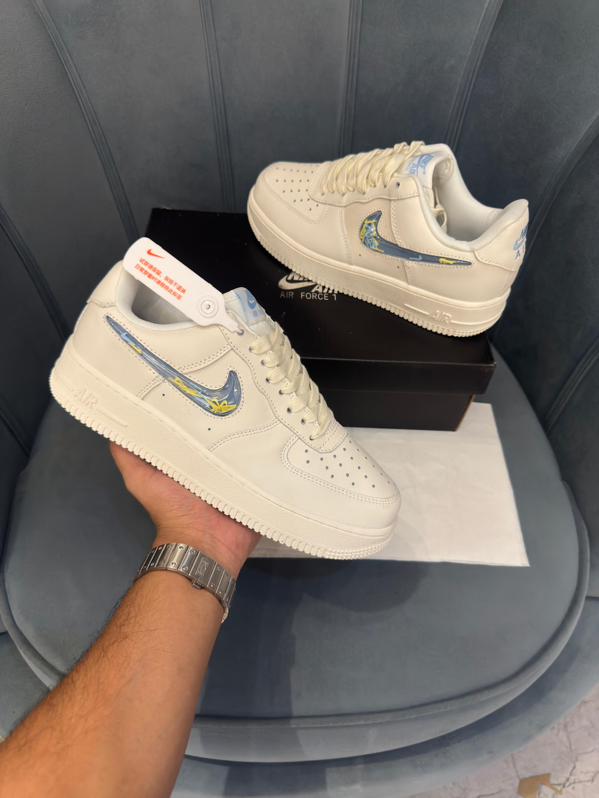 NIKE AIRFORCE ONE IREDESCENT PIXEL JELLY